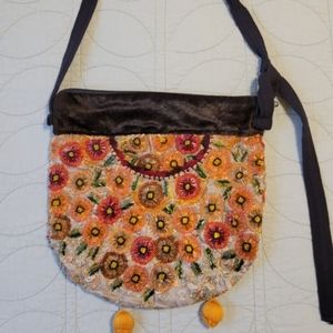 Vintage colorful beaded flower handbag